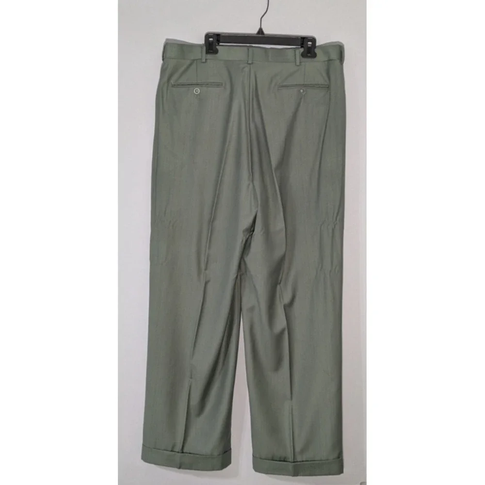 EJ Samuel 3pc Suit Sage Green Urban 4 Button Blazer Pleated Pants 44L - 38X32
